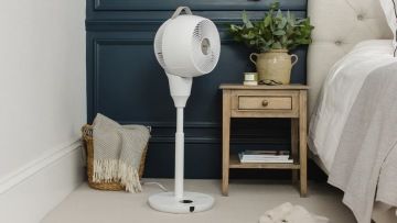 Ventilátor Meaco Fan 1056P v ložnici